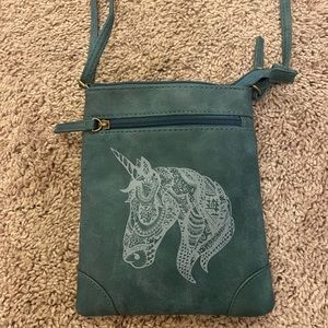 Women’s Crossbody purse🦋